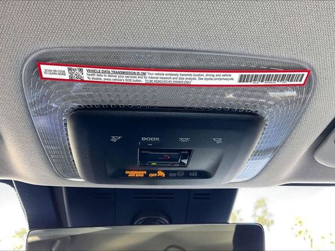 New 2026 Toyota Prius XSE Premium image 18