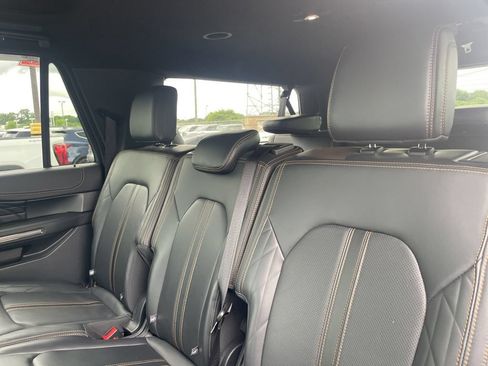Used 2024 Ford Expedition Max Limited RWD image 33