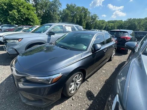 Used 2023 Honda Civic LX image 3