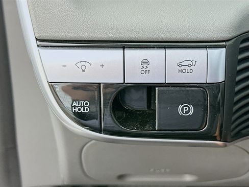 Used 2024 Hyundai Ioniq 5 SEL RWD image 17