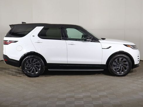 Used 2023 Land Rover Discovery S R-Dynamic image 23