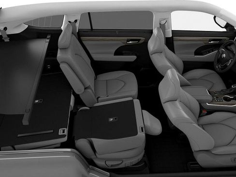 New 2026 Toyota Highlander Limited image 21