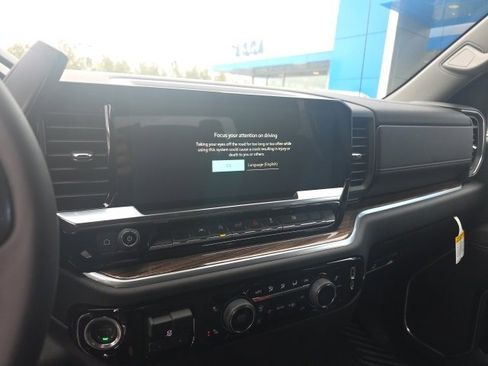 New 2026 Chevrolet Silverado 1500 LT image 24