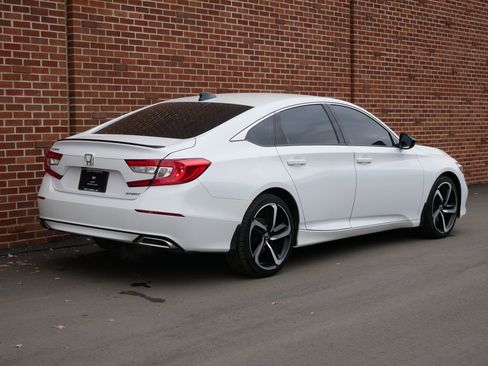 Used 2022 Honda Accord Sport image 25