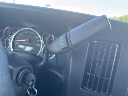 Used 2023 Chevrolet Express 2500 w/ Driver Convenience Package image 33