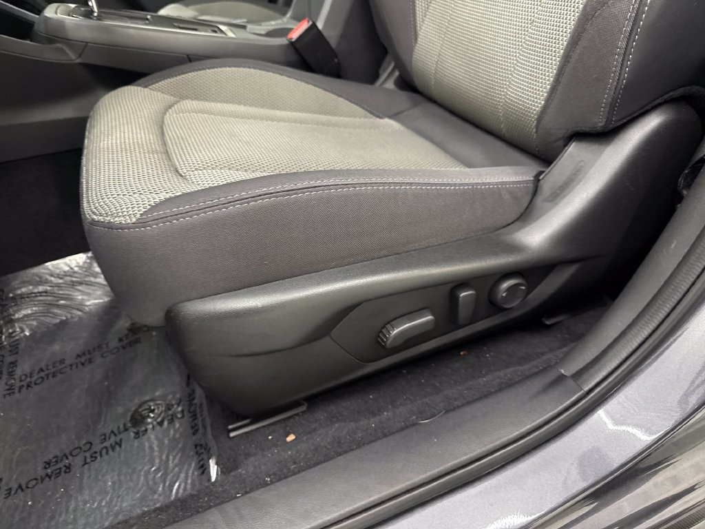 Used 2024 Subaru Crosstrek 2.0i Premium AWD/4WD image 14