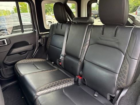 Used 2021 Jeep Wrangler Unlimited Sahara AWD/4WD image 20