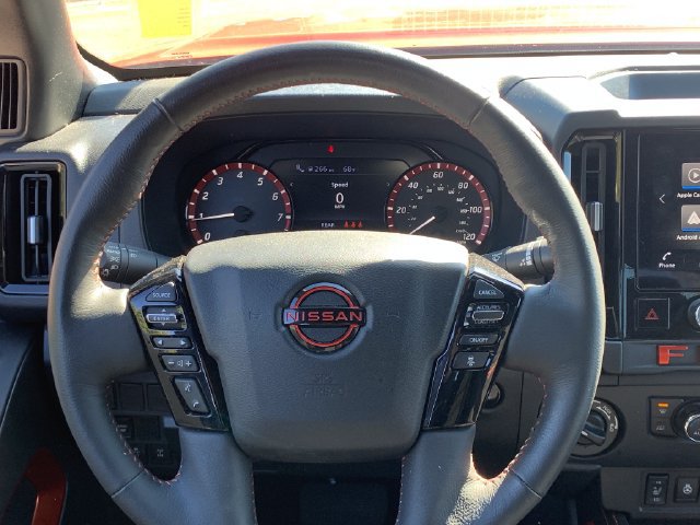 Used 2026 Nissan Frontier PRO-4X w/ Pro-4x Convenience Package AWD/4WD image 15