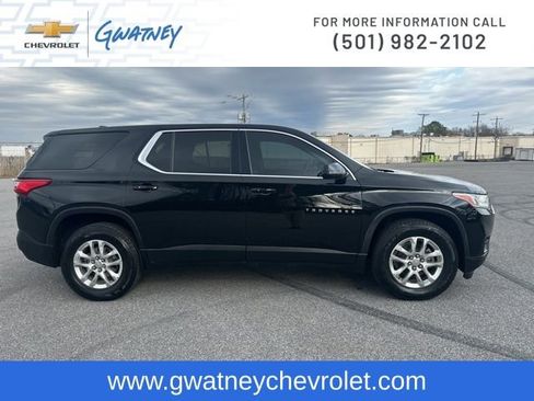 Used 2020 Chevrolet Traverse LS w/ LPO, Floor Liner Package image 4