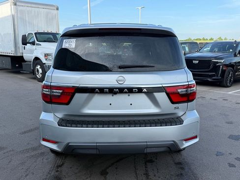 Used 2024 Nissan Armada SL w/ Captain's Chairs Package image 21