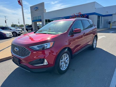 Used 2023 Ford Edge SEL w/ Convenience Package AWD/4WD image 5