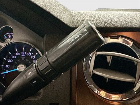 Used 2012 Ford F350 Lariat w/ Chrome Pkg image 13