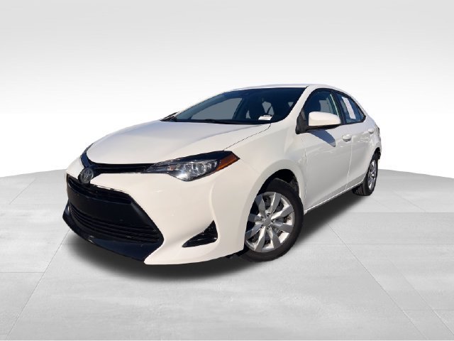 Used 2017 Toyota Corolla LE w/ Carpet Mat Package (TMS) FWD image 9