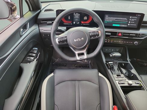 Certified 2025 Kia K5 GT-Line FWD image 17