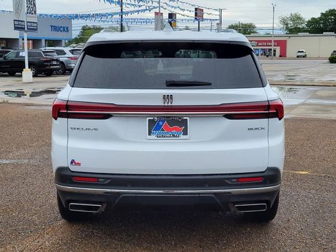 Certified 2025 Buick Enclave Preferred FWD image 6