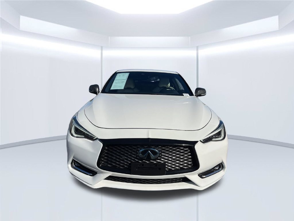 Used 2017 INFINITI Q60 3.0t w/ Premium Plus Package 3.0T RWD image 8