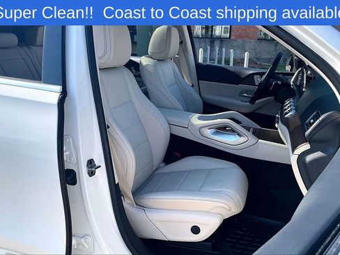 Used 2025 Mercedes-Benz GLS 450 4MATIC image 8