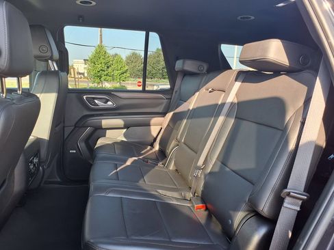 Used 2024 Chevrolet Tahoe LT RWD image 19
