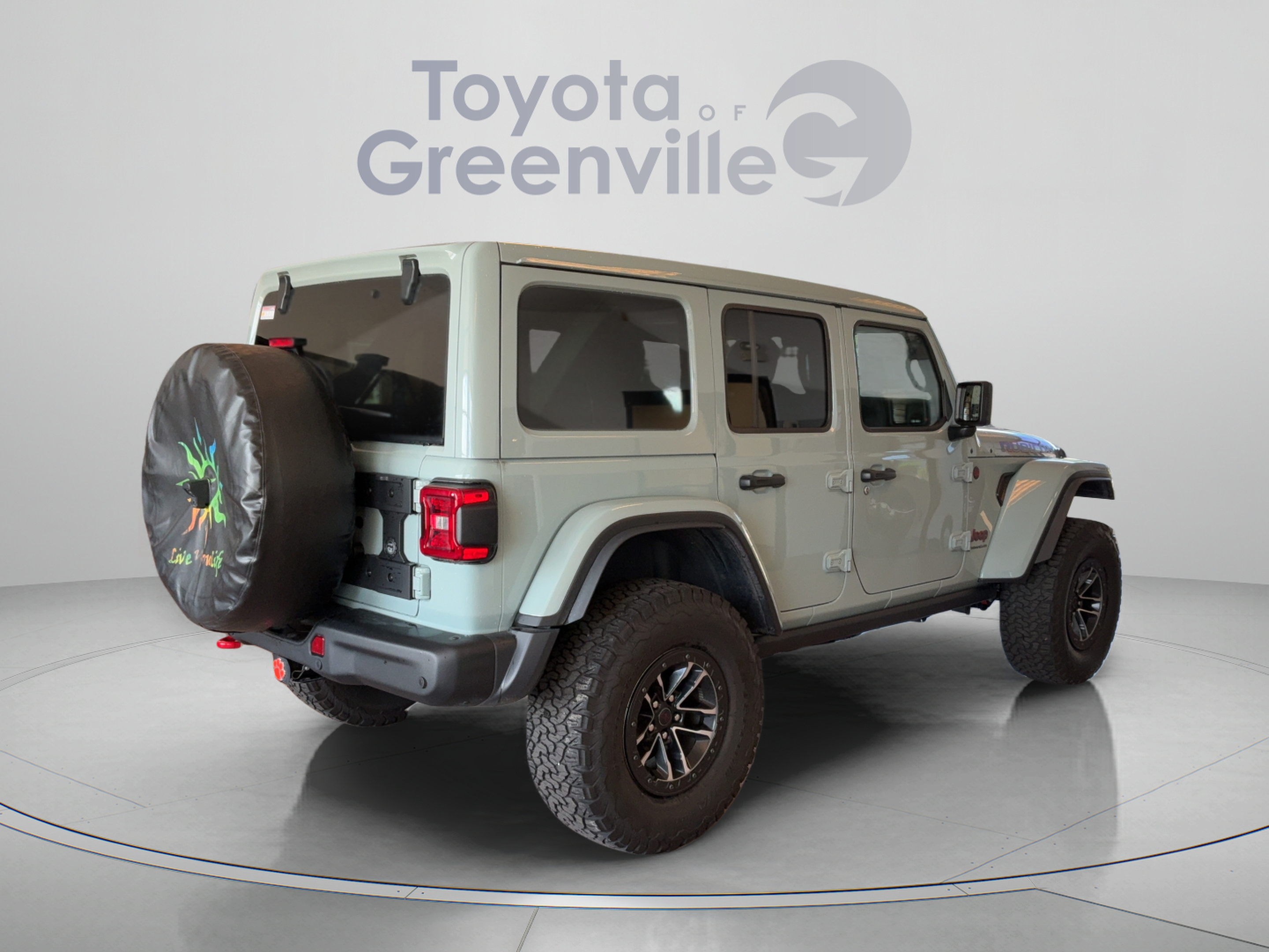 Used 2024 Jeep Wrangler Unlimited Rubicon AWD/4WD image 6