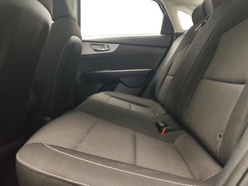 Used 2022 Kia Forte LXS FWD image 18