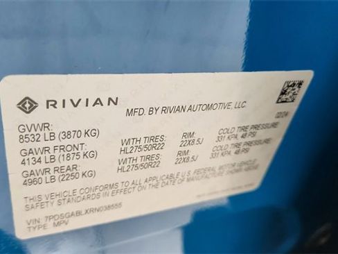 Used 2024 Rivian R1S Launch Edition image 63