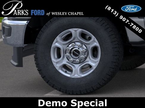 New 2026 Ford F250 XLT w/ XLT Premium Package AWD/4WD image 19