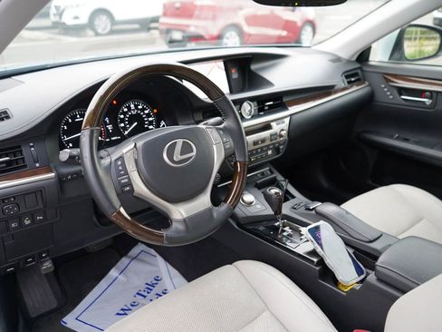 Used 2013 Lexus ES 350 image 9