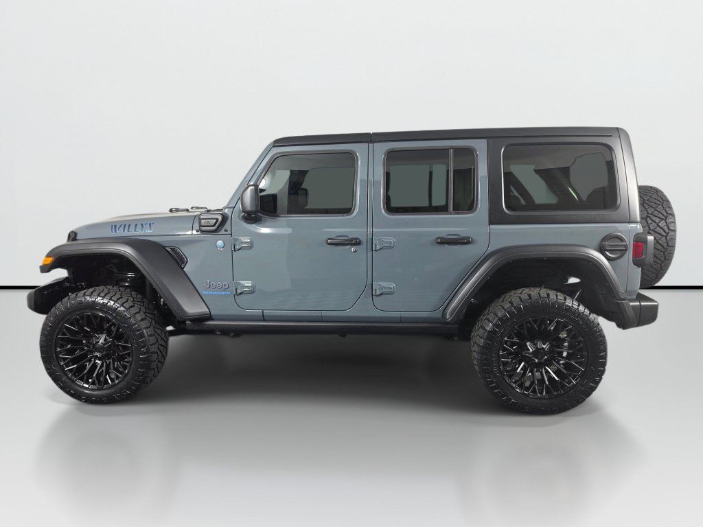Used 2024 Jeep Wrangler Unlimited AWD/4WD image 2