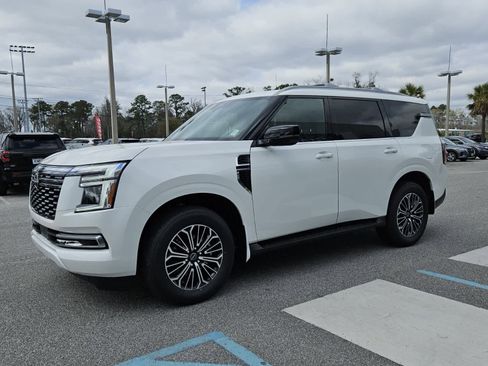 New 2026 Nissan Armada Platinum image 2