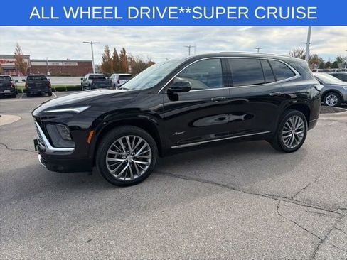 Used 2025 Buick Enclave Avenir w/ Super Cruise Package image 6
