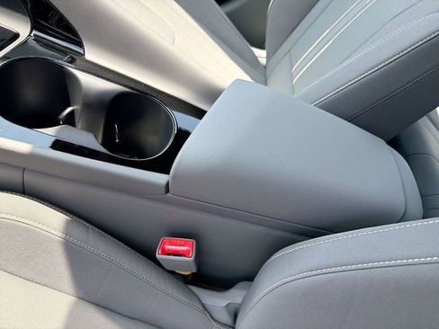New 2026 Hyundai Elantra SEL Sport Premium FWD image 24