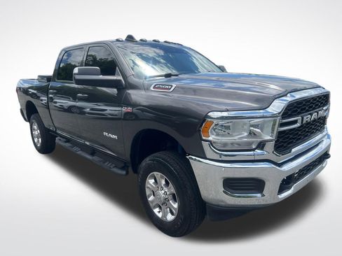Used 2020 RAM 2500 Tradesman AWD/4WD image 9