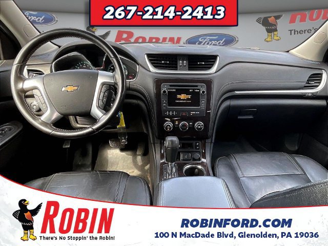 Used 2017 Chevrolet Traverse LT w/ Style and Technology Package FWD image 9