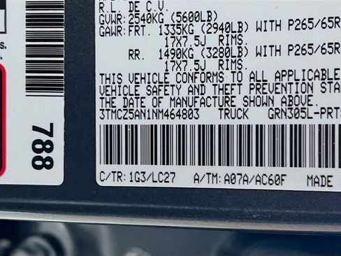 Used 2022 Toyota Tacoma TRD Sport w/ TRD Premium Sport Package AWD/4WD image 33