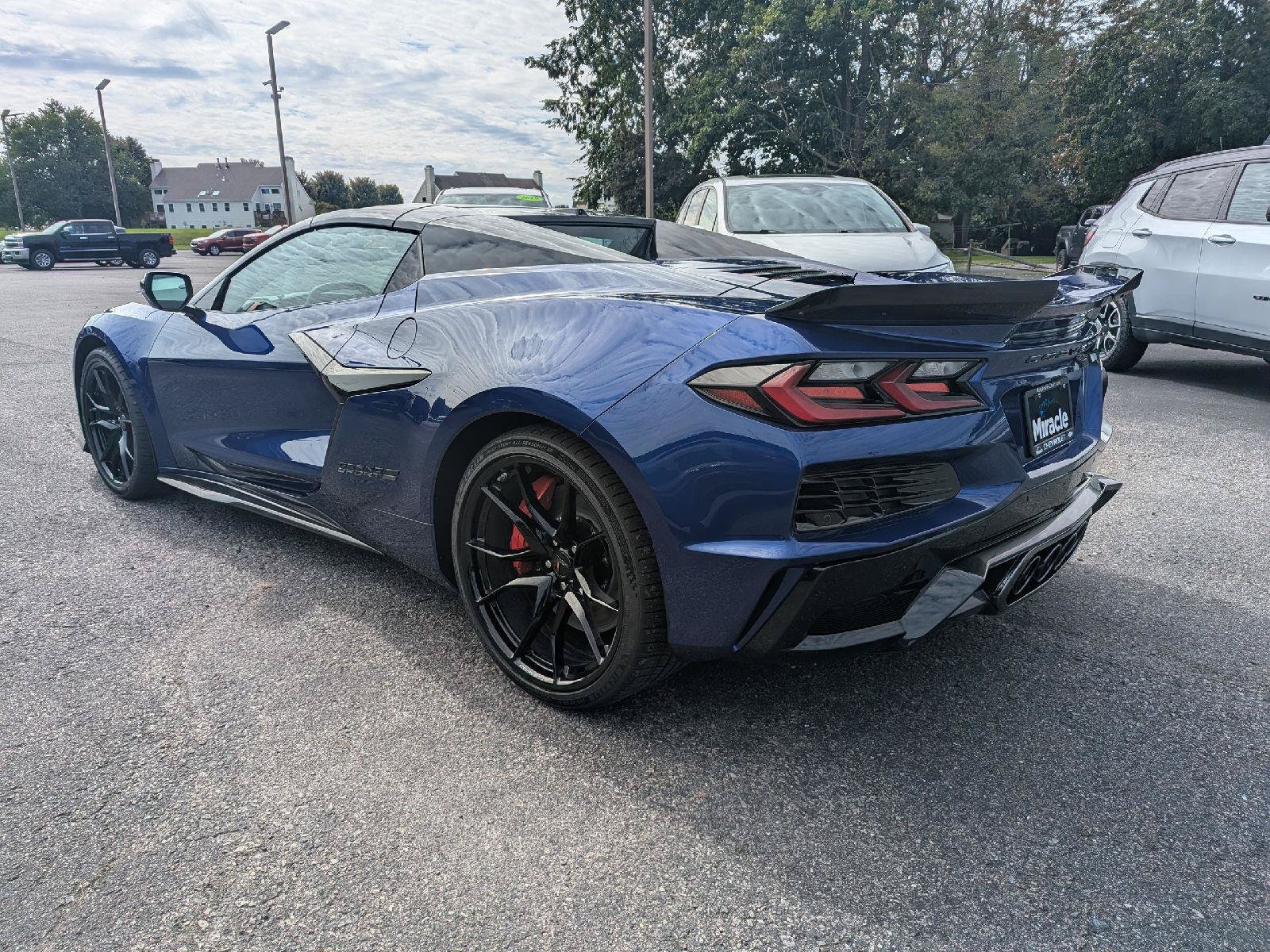 New 2027 Chevrolet Corvette Grand Sport w/ Battery Protection Package RWD image 6