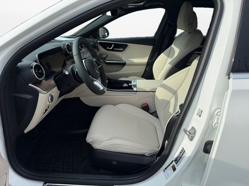 Used 2024 Mercedes-Benz C 300 4MATIC Sedan image 11