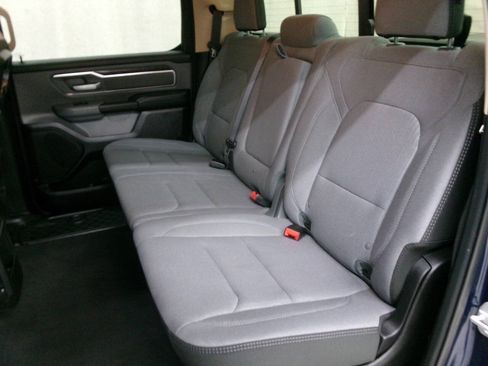 Used 2019 RAM 1500 Big Horn AWD/4WD image 22