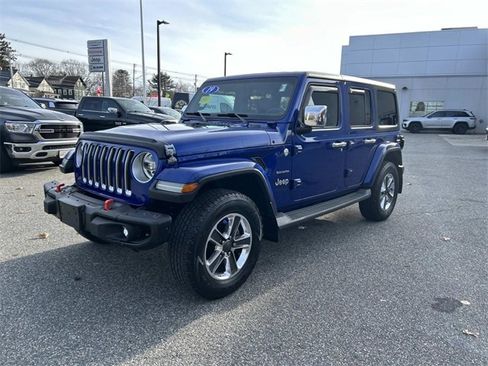 Used 2019 Jeep Wrangler Unlimited Sahara image 7