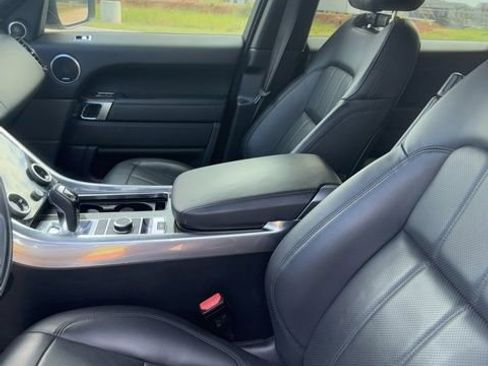 Used 2022 Land Rover Range Rover Sport HSE Dynamic AWD/4WD image 9
