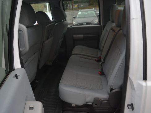 Used 2014 Ford F250 XLT w/ FX4 Off-Road Package image 15