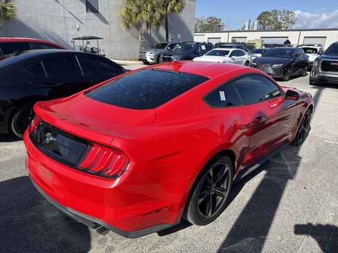 Used 2020 Ford Mustang Coupe image 2