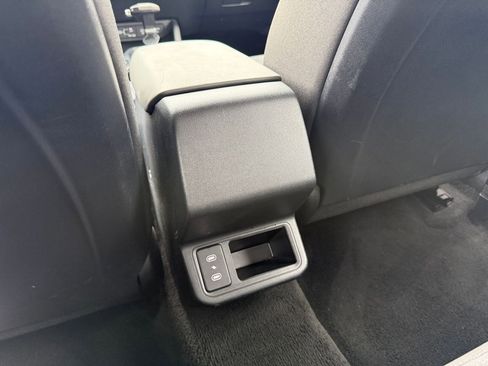 Used 2025 Kia K4 FWD image 24