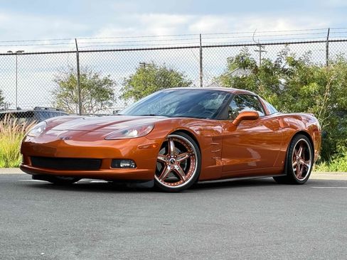 Used 2007 Chevrolet Corvette Coupe RWD image 1