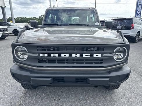 New 2026 Ford Bronco 2-Door AWD/4WD image 2