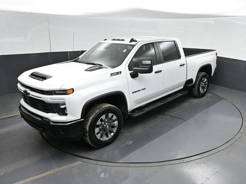 Used 2024 Chevrolet Silverado 2500 Custom w/ Custom Value Package AWD/4WD image 51
