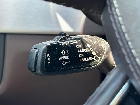Used 2014 Audi A8 L TDI AWD/4WD image 39