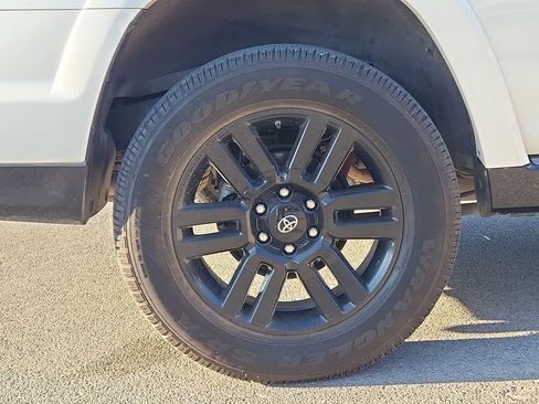 Used 2021 Toyota 4Runner Nightshade image 12