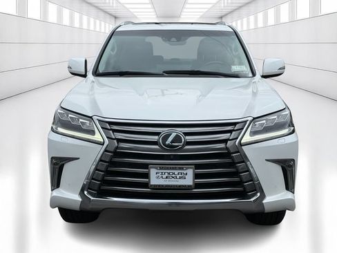 Used 2017 Lexus LX 570 4WD image 2