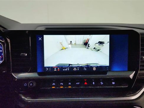 Used 2025 Chevrolet Silverado 1500 LTZ w/ Z71 Off-Road Package image 29