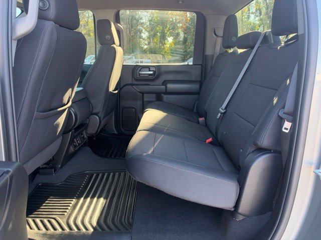 Used 2025 Chevrolet Silverado 2500 Custom w/ Custom Value Package AWD/4WD image 6